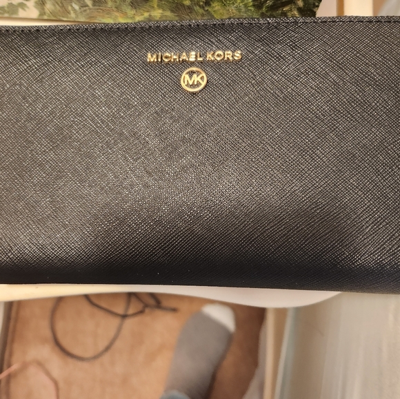 MK black wallet - Picture 2 of 2